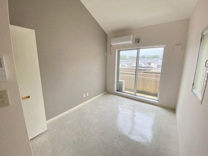 物件内観写真16　(居室)