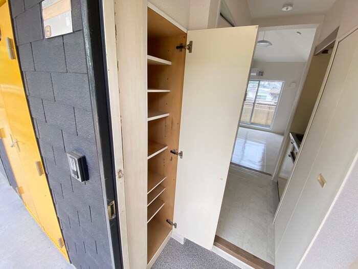 物件内観写真17　(靴箱)