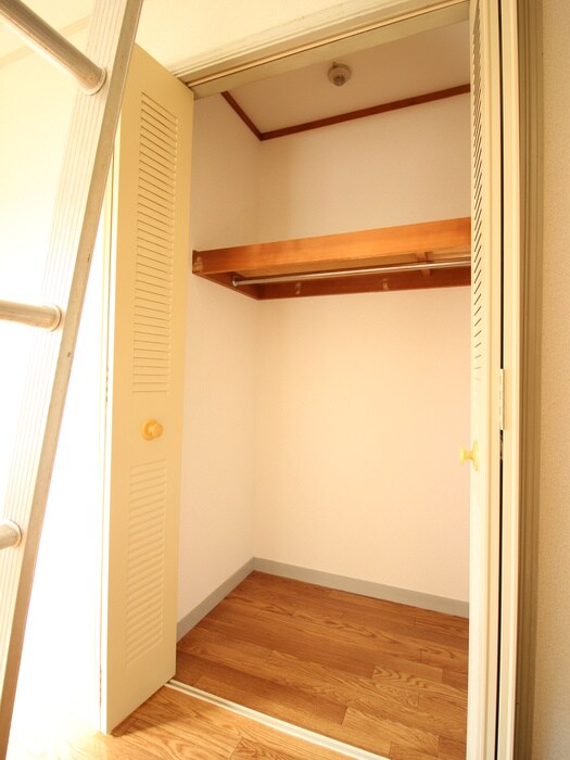 物件内観写真13　(収納)