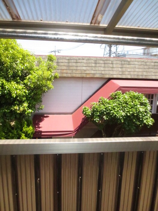 物件内観写真14　(室内からの展望)