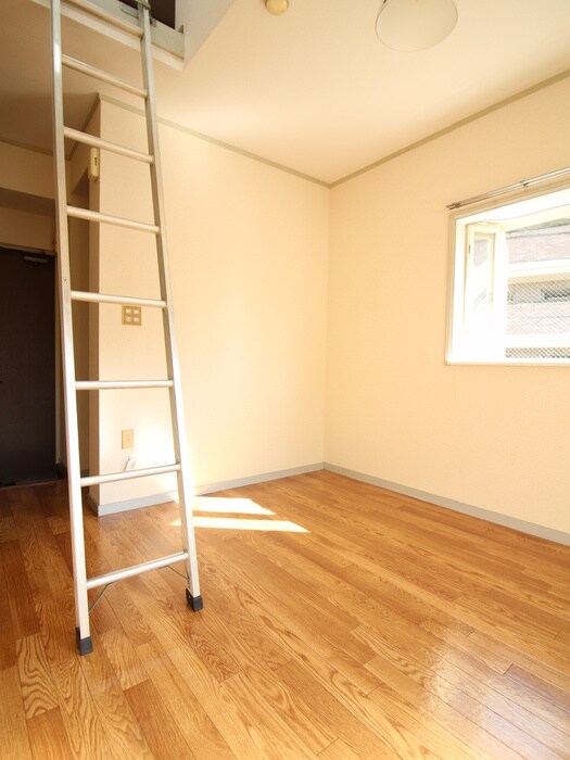 物件内観写真19　(居室)