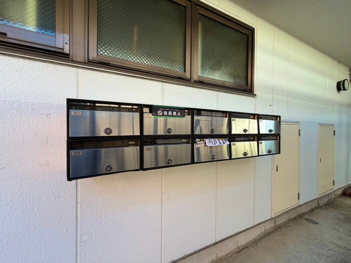 物件外観写真4　(建物設備)