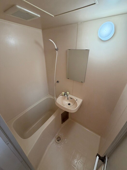 物件内観写真11　(バス／シャワールーム等)