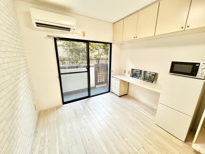 物件内観写真9　(居室)