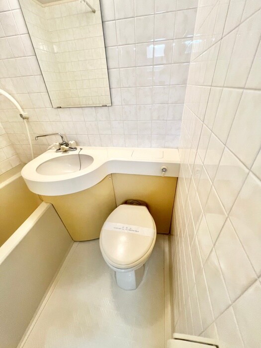 物件内観写真12　(トイレ)