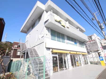 二見ビル外観写真