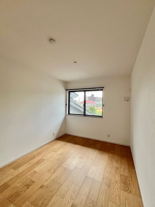 物件内観写真10　(居室)