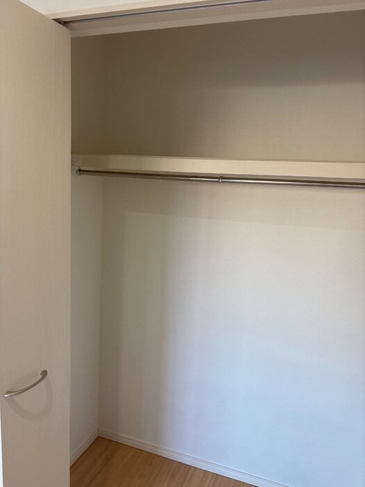 物件内観写真10　(収納)