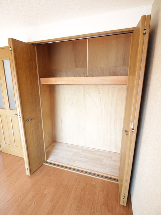 物件内観写真9　(収納)
