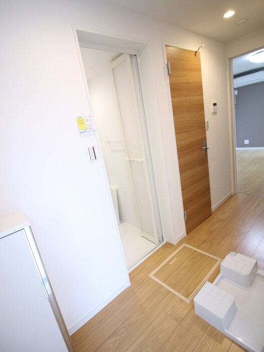 物件内観写真19　(廊下)