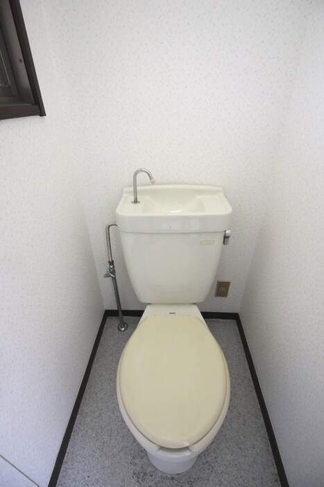 物件内観写真13　(トイレ)