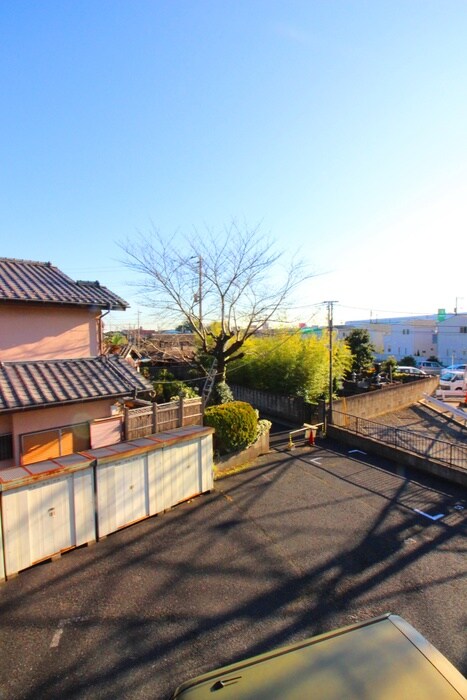 物件内観写真15　(室内からの展望)