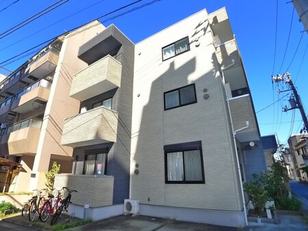 YSセゾンⅡ外観写真