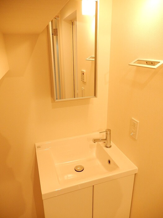 物件内観写真13　(洗面)