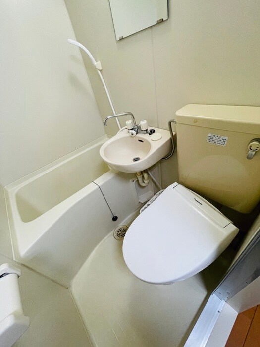 物件内観写真10　(トイレ)