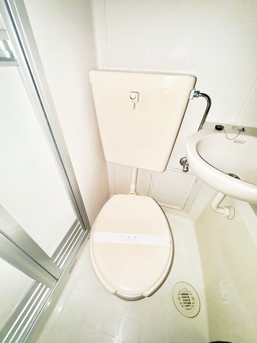 物件内観写真12　(トイレ)