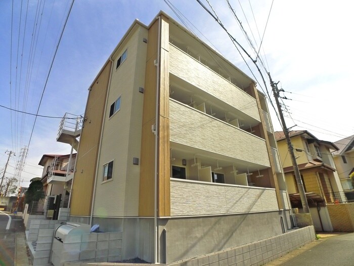 物件外観写真2　(外観写真)