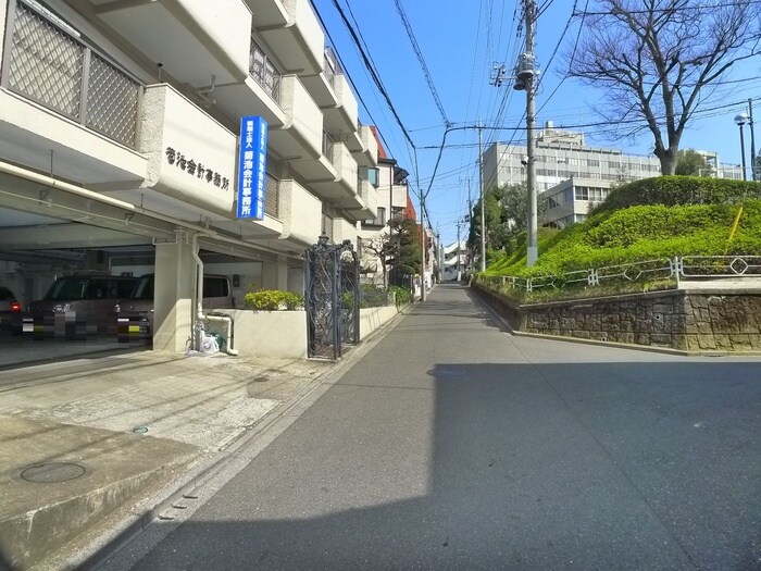 物件外観写真5　(周辺環境)