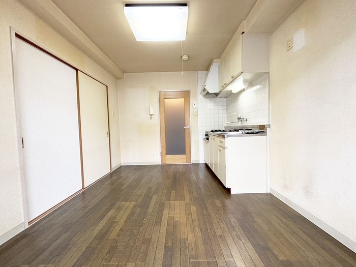 物件内観写真8　(居室)