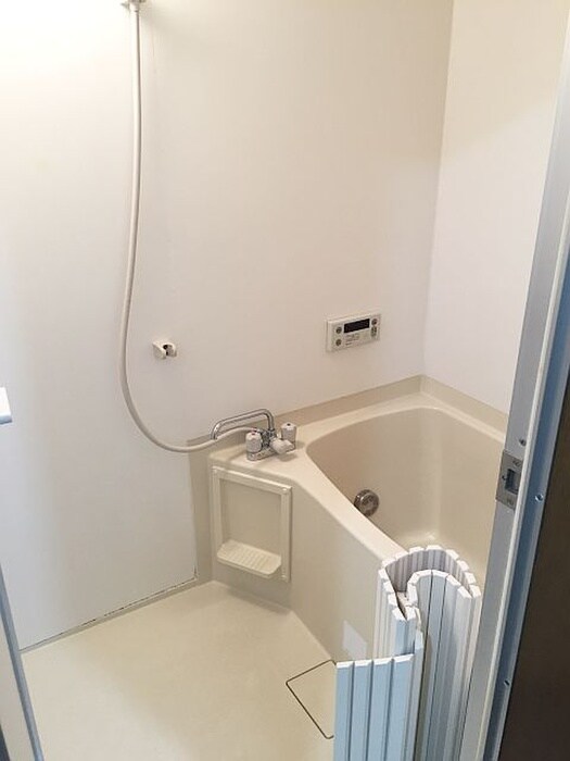 物件内観写真10　(バス／シャワールーム等)