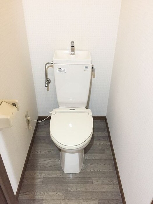 物件内観写真11　(トイレ)