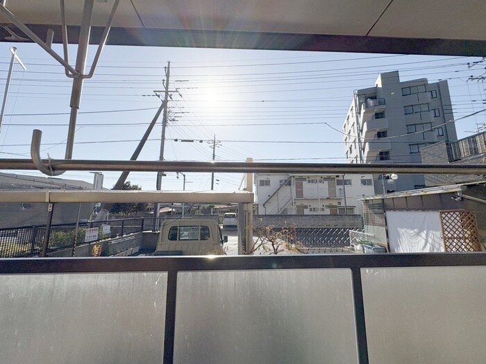 物件内観写真14　(室内からの展望)