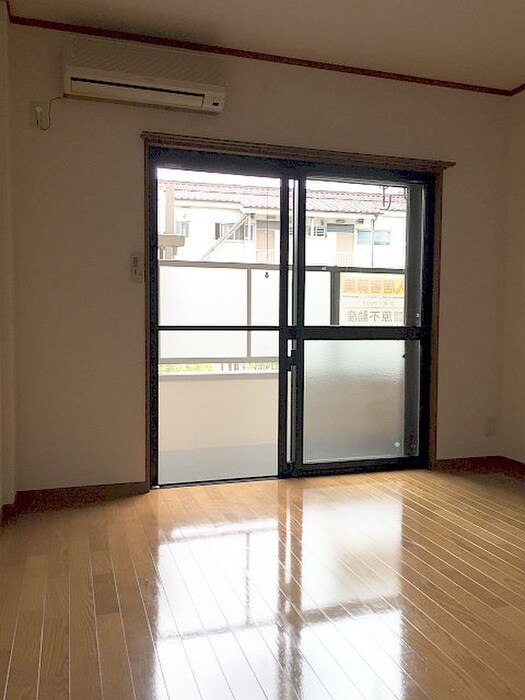 物件内観写真18　(居室)