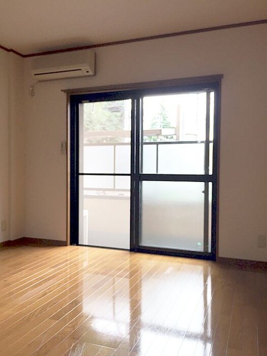 物件内観写真19　(居室)