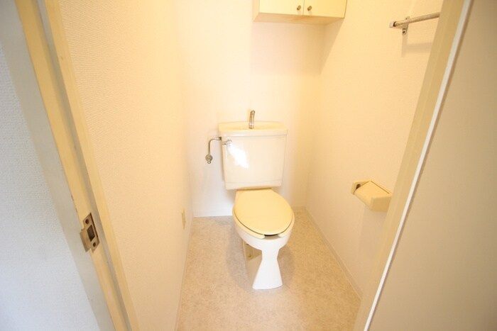 物件内観写真13　(トイレ)