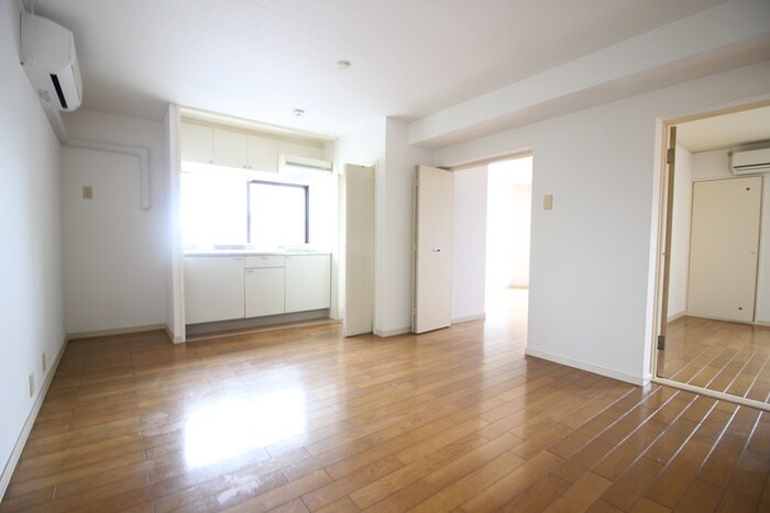 物件内観写真16　(居室)