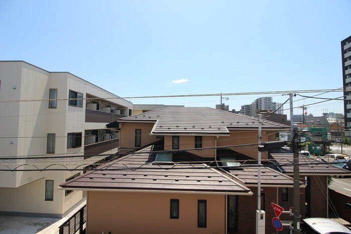 物件内観写真17　(室内からの展望)