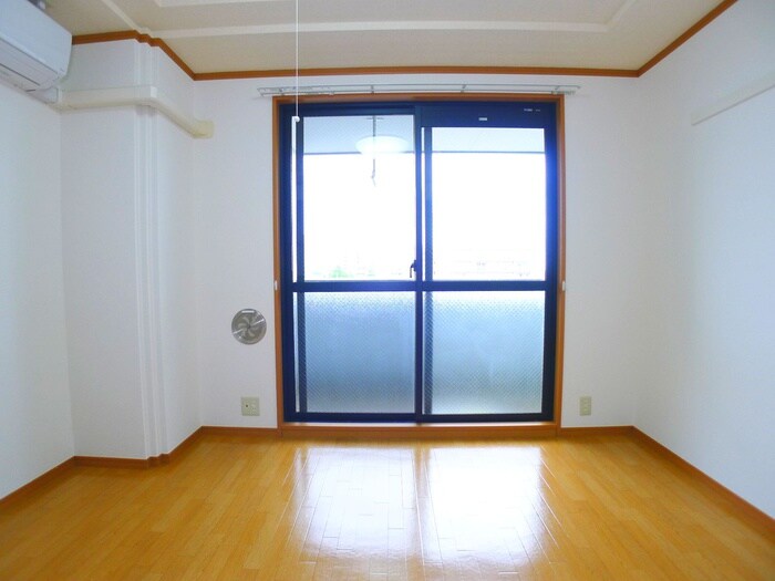 TAKE5の内観写真