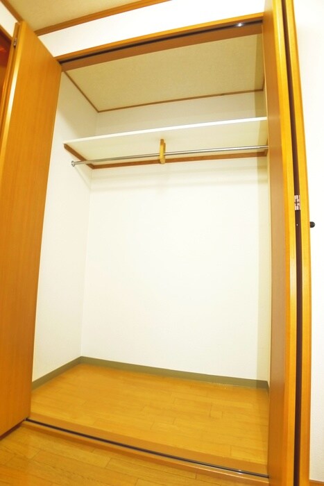 物件内観写真10　(収納)