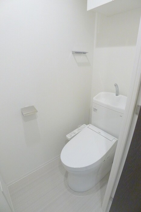 物件内観写真14　(トイレ)