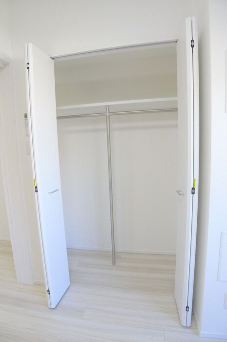 物件内観写真15　(収納)