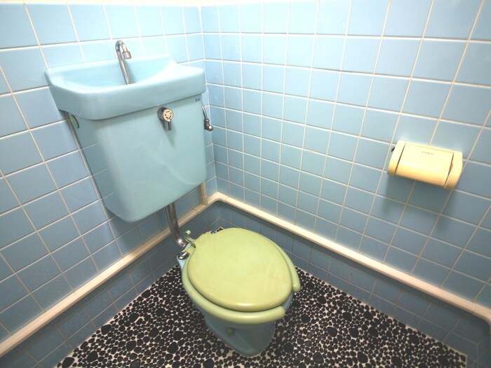 物件内観写真15　(トイレ)