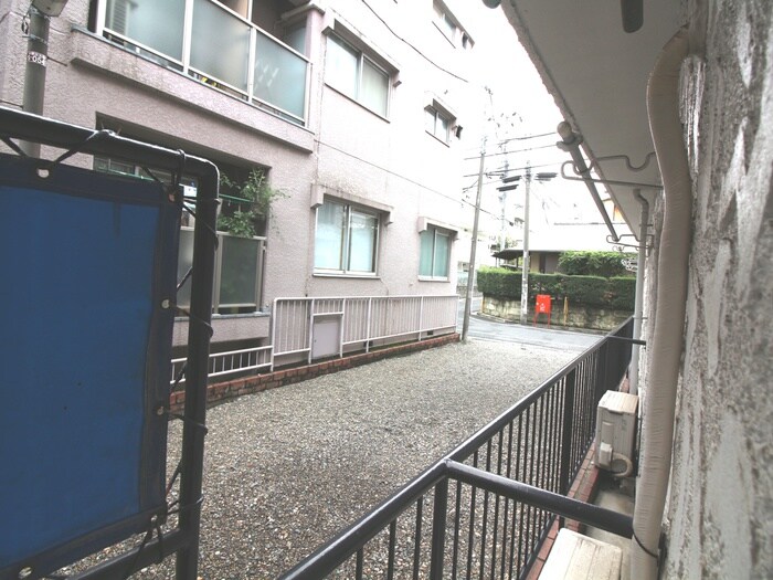 ロジュモン富貴の室内からの展望