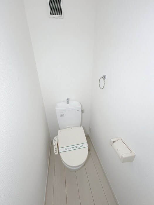 物件内観写真13　(トイレ)