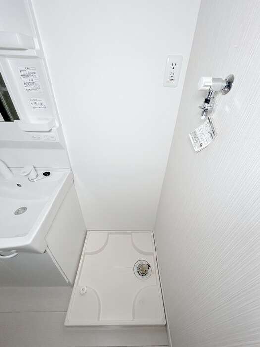 物件内観写真15　(洗濯機置場)