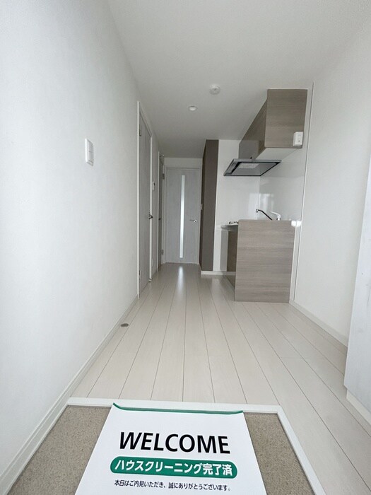 物件内観写真16　(玄関)