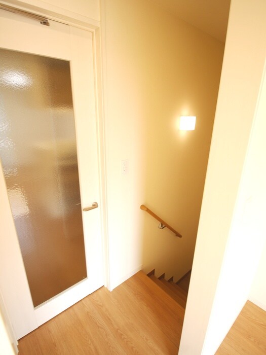 物件内観写真18　(廊下)