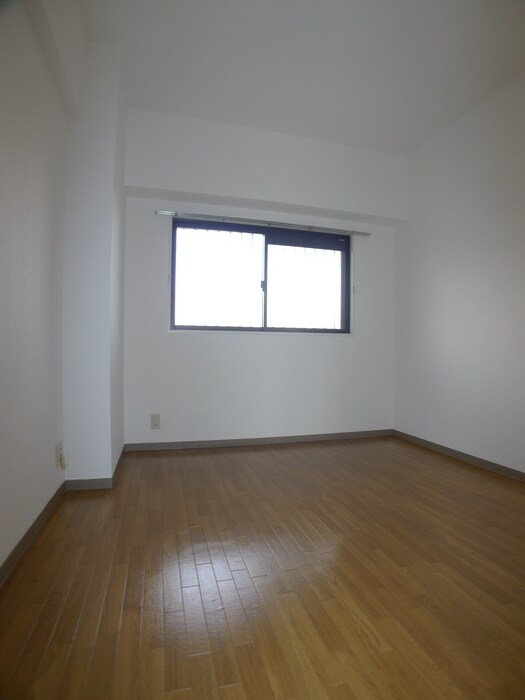 物件内観写真11　(内観写真)