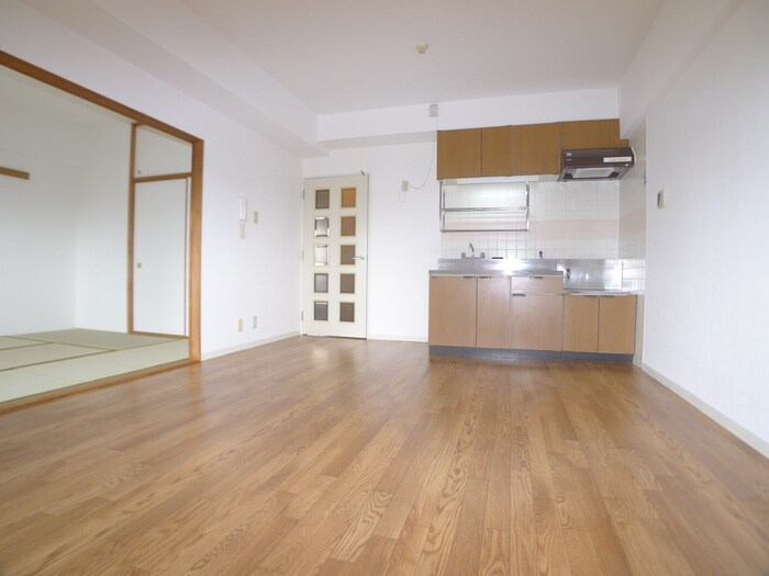 物件内観写真13　(居室)