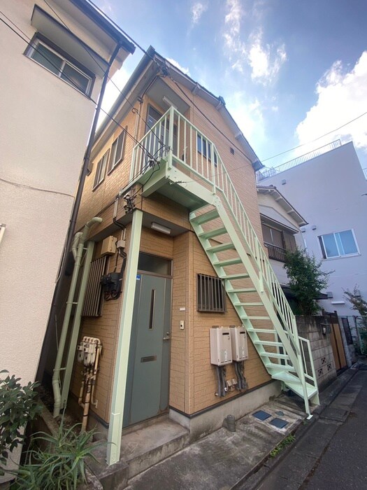 物件外観写真2　(外観写真)