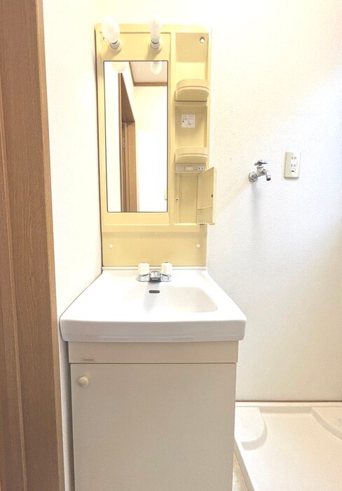 物件内観写真12　(洗面)