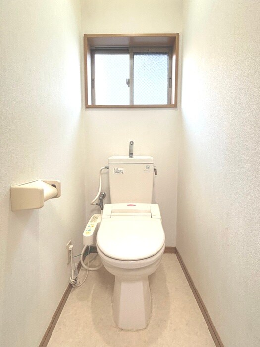 物件内観写真15　(トイレ)