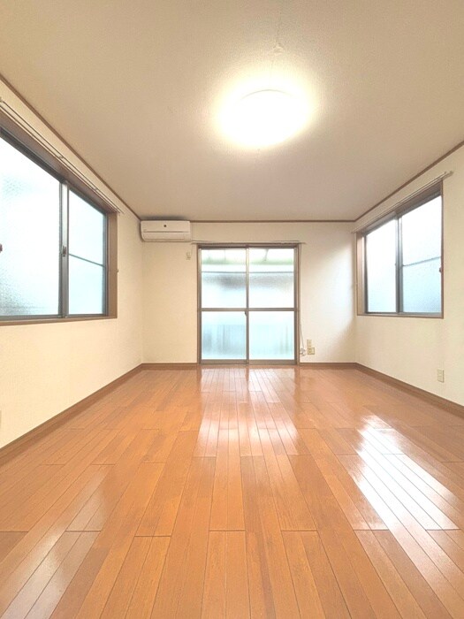 物件内観写真16　(居室)