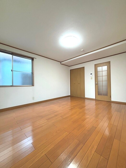 物件内観写真19　(居室)