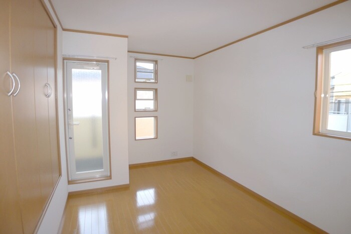 物件内観写真9　(居室)