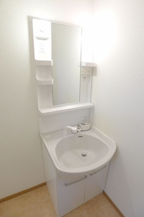 物件内観写真16　(洗面)